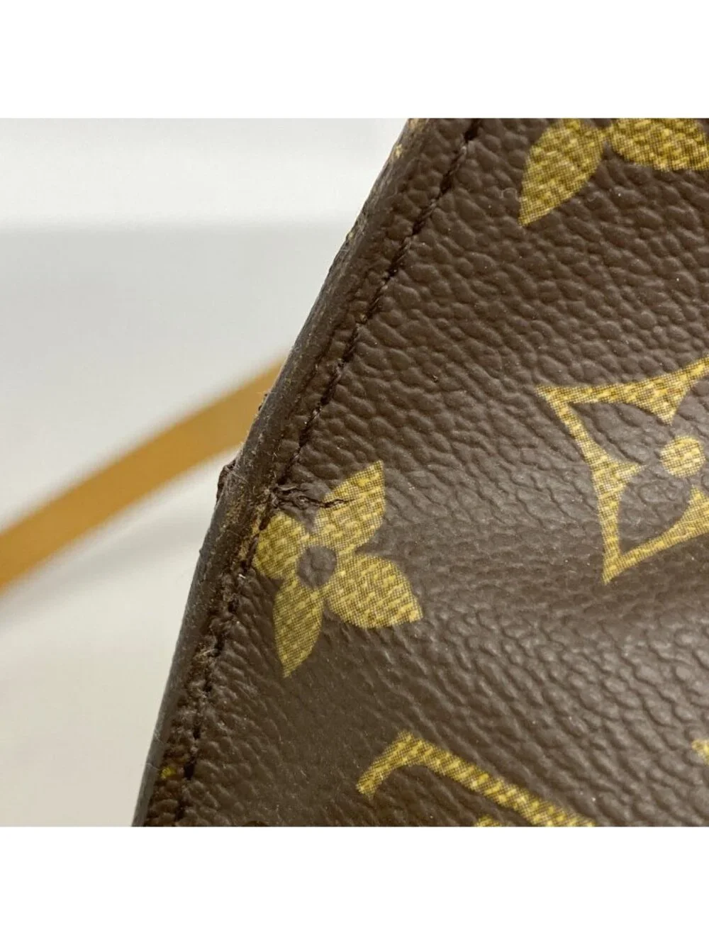 Louis Vuitton Shoulder Bag Monogram Saint Cloud GM Brown - Picture 8 of 10